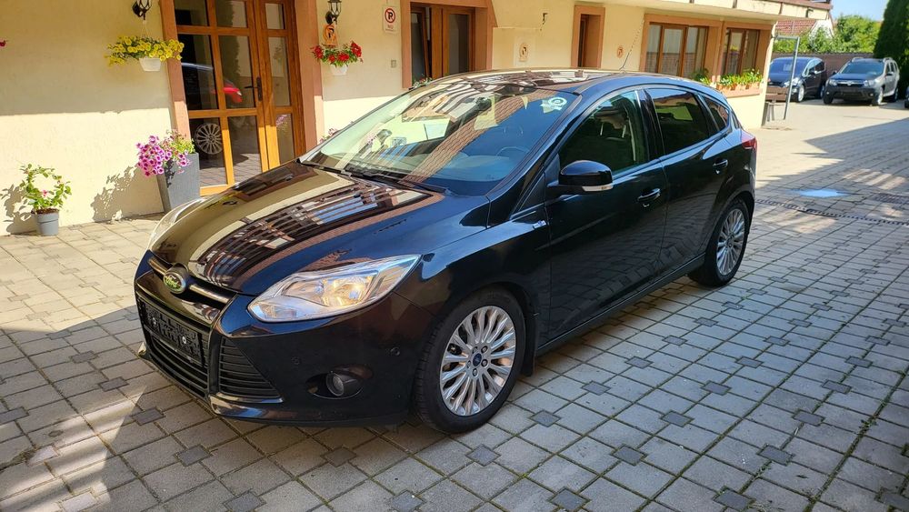Ford Focus VANZARE IN RATE Ford Focus 1.0 Benzina,Manual