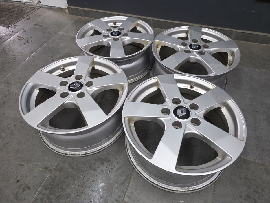 Джанти 16 - Renault