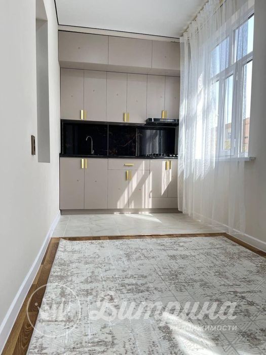 Продаётся 3-комнатная квартира в районе Авиасозлар-1