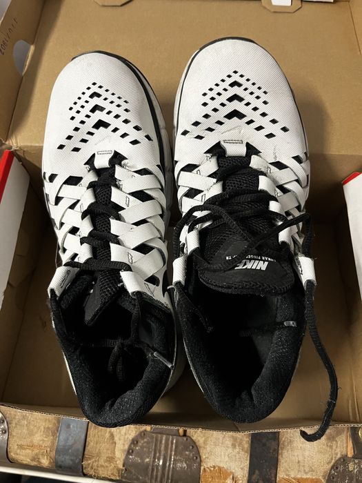 Кожени мататонки на Nike