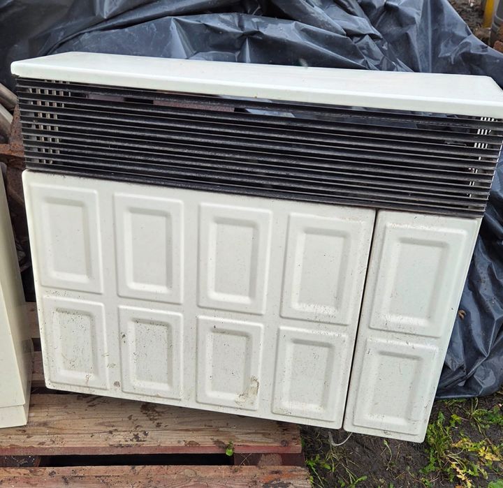 Convector pe gaz in stare de functionare!