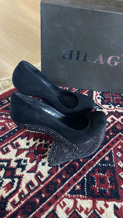 Продам туфли бренда HILAG