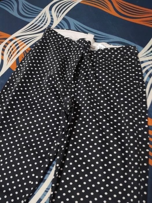 Pantaloni dama impecabili