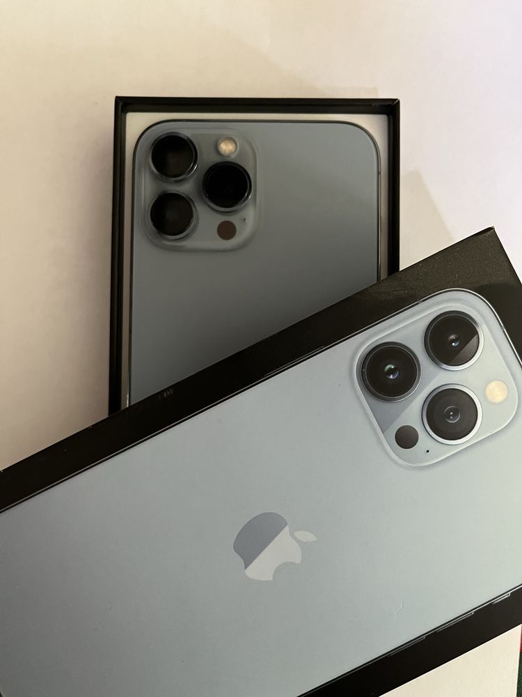 Продам iPhone 13 Pro Max