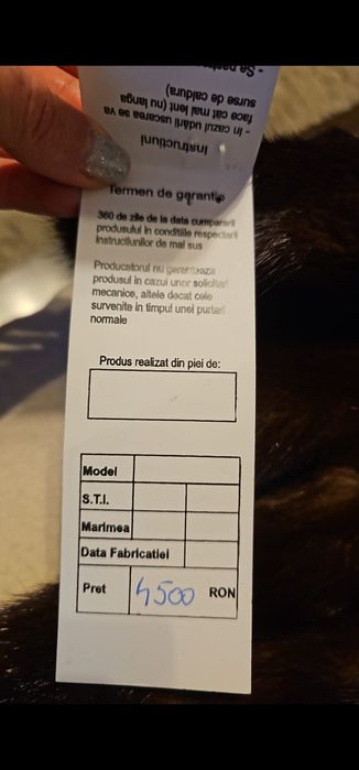 Haina de blană naturală, nouă