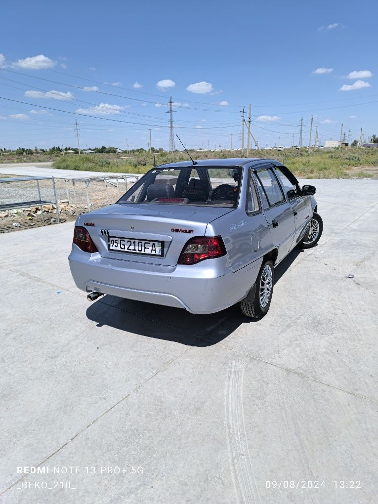 Srochna mashinimis satiladi