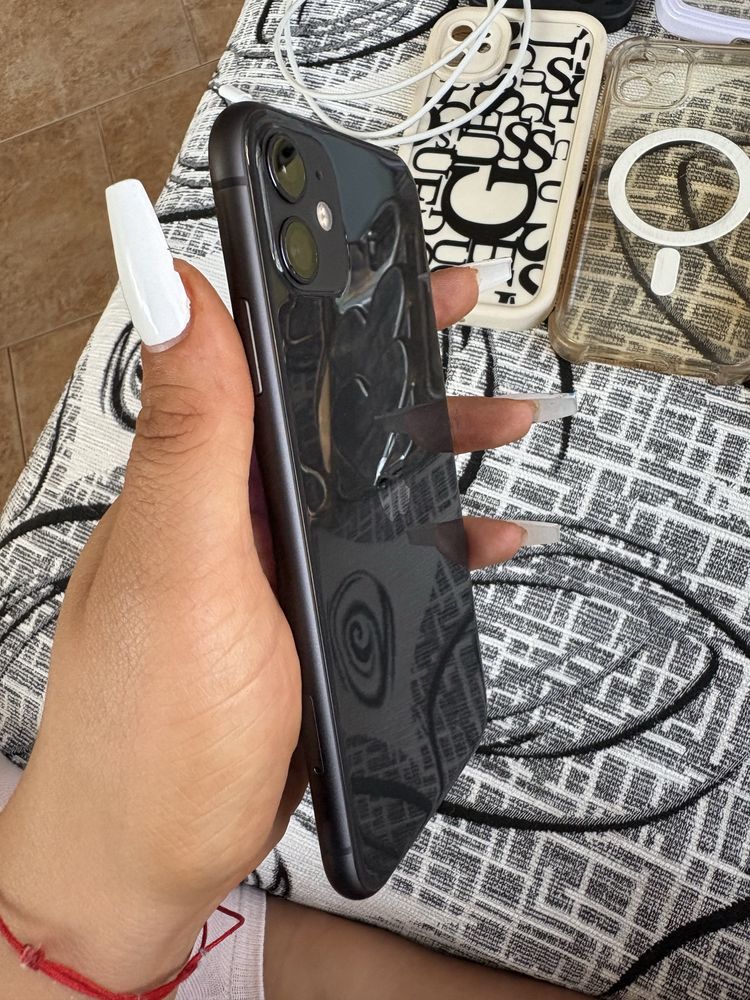 Iphone 11 с гаранция