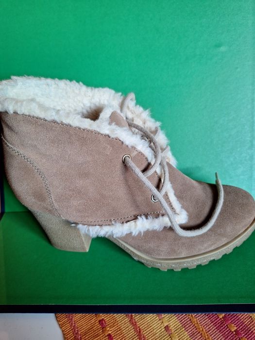 Tommy Hilfiger Дамски Боти 39 номер