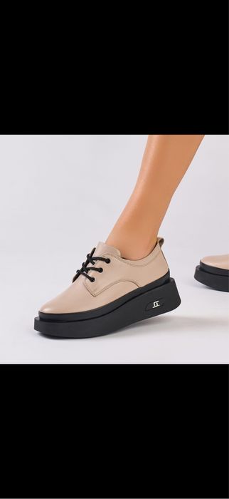 Pantofi din piele nr 39,40