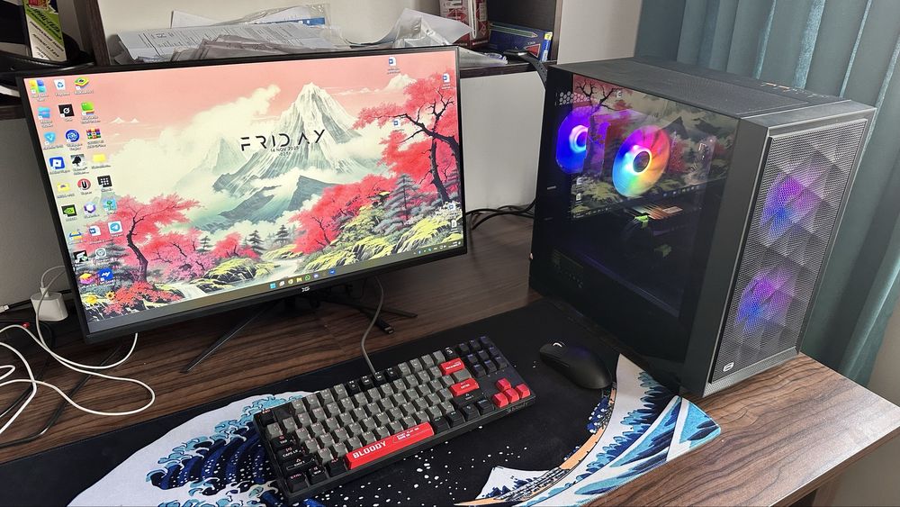 Комплект блок питания + мышь + клавиатура + игровой монитор