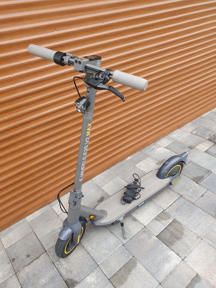 Trotinetă electrică Ninebot Segway G30E Import Norvegia Autonomie 65km