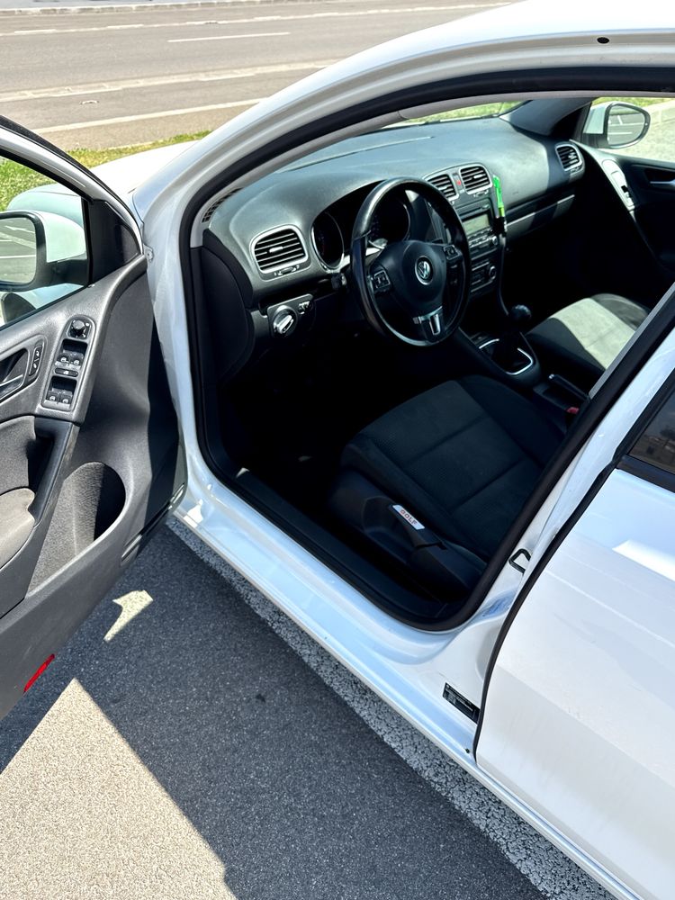 (Rezervat) VW Volkswagen Golf 6 – 2.0 TDI – 2009 – Euro 5 Manual