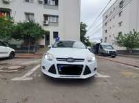 Vand ford Focus mk3 sau schimb cu Logan