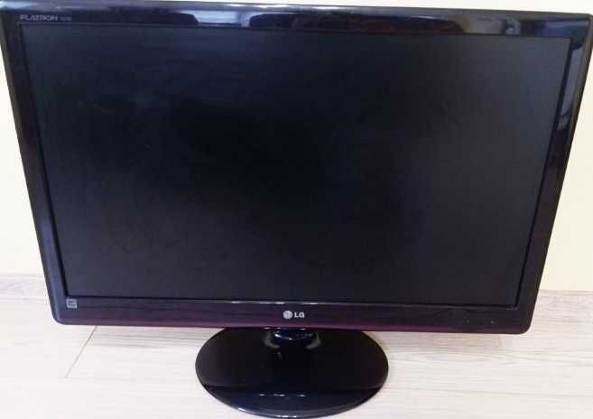 Монитор 27 "  LG