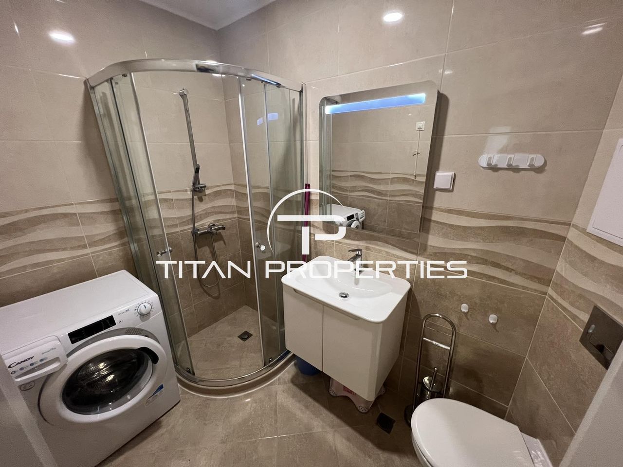 Дава се под наем Тристаен апартамент в Бургас, Сарафово - 93 кв.м за 612 € - Снимка #8