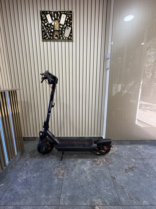 Fane Amanet: Trotineta Electrica Segway eKickScooter Ninebot MAX G3 E
