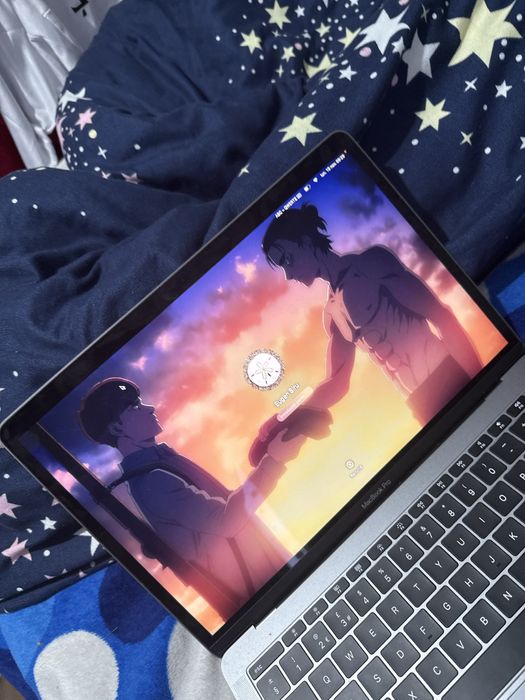 MacBook Pro 13″ 2017, i7 2.5 GHz, 16 GB, Intel Iris Plus Graphics 640