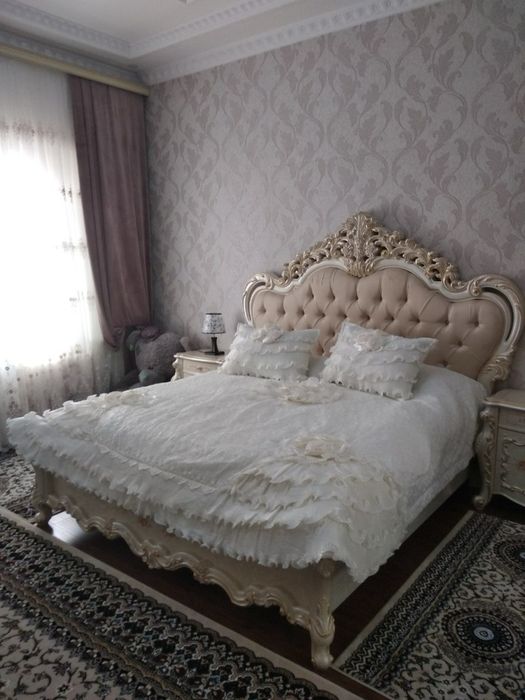 Мебель сотаман сифатли жуда чиройли замонавий королевский