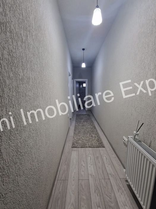 Pensiune + Magazin Alimentar de vanzare!