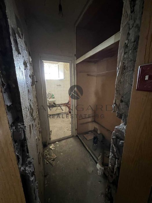 Продава се Тристаен апартамент в Пловдив, Център - 74 кв.м за 1283 €/кв.м - Снимка #7