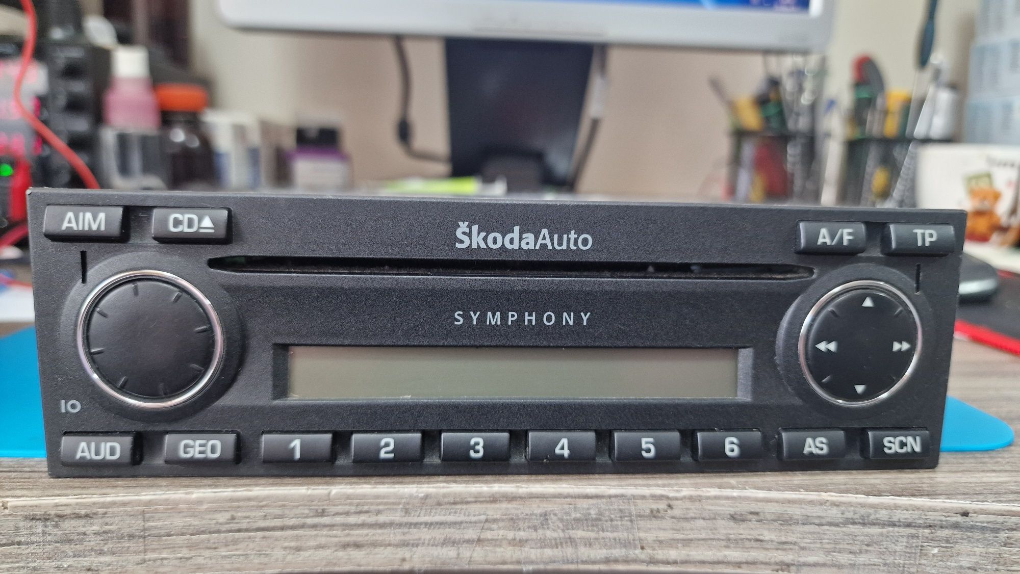 Skoda Syphony CD плеър,радио за автомомил.