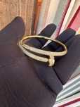 Bratara Cartier cu pietre