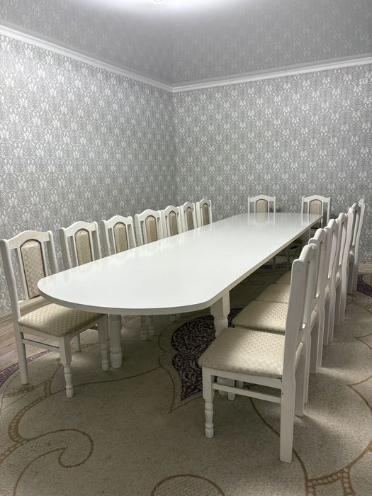 Продается стол + стулья