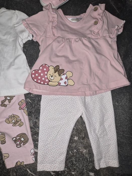 Лот бебешки дрешки за момиче 1- 2 месеца