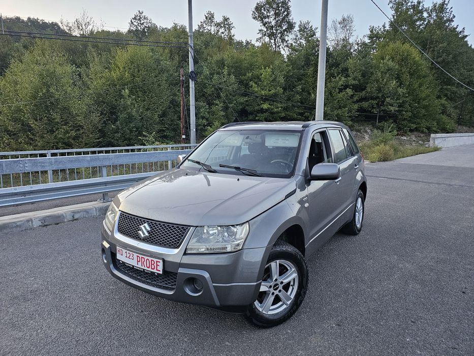 Suzuki Grand Vitara/ 4x4 *Climă