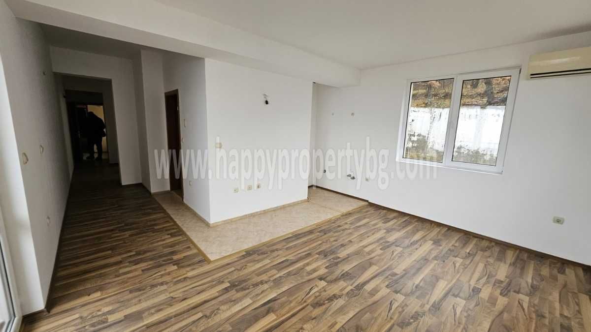 Продава се Тристаен апартамент в Свети Влас - 71 кв.м за 1250 €/кв.м - Снимка #1