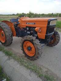 Vând tractor Fiat 450 dt