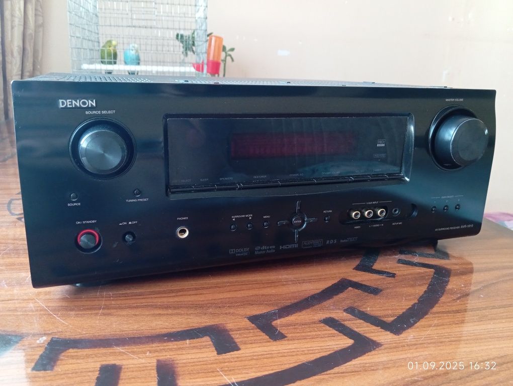 Продаётся усилитель denon.