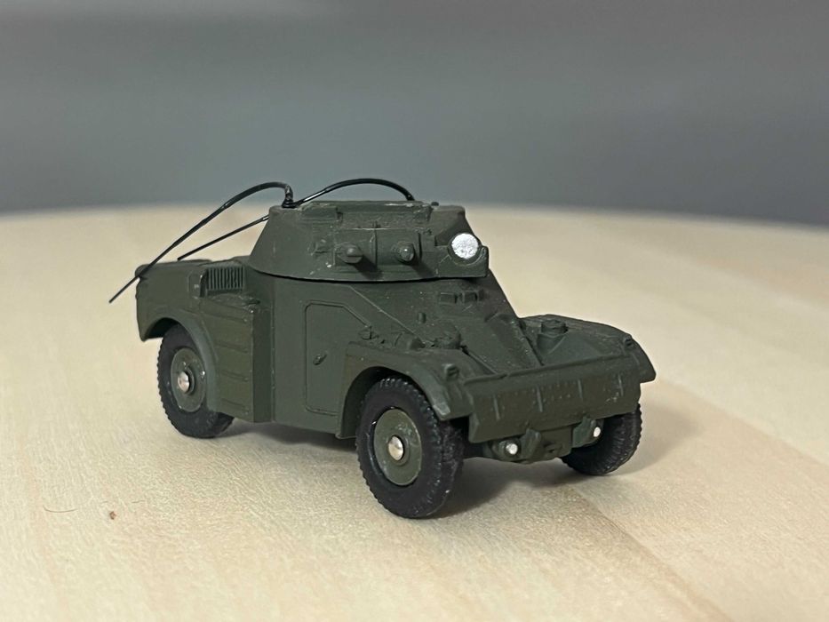 Macheta Dinky Toys Meccano France Panhard AML 814 Militar