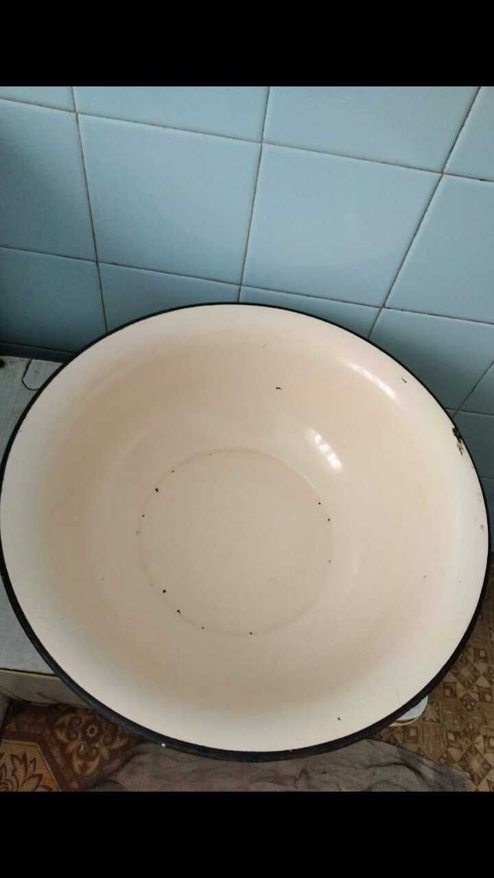 Тазы эмалированные