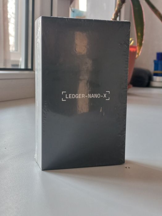 Ledger Nano X  НОВЫЙ