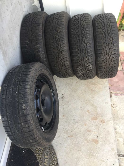 Cauciucuri Iarna 185/60 R15