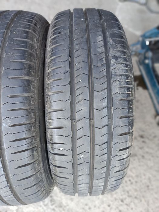 КАТО НОВИ БУСОВИ -2023г.-15цола -215/70-1бр.-120лв."NEXEN"