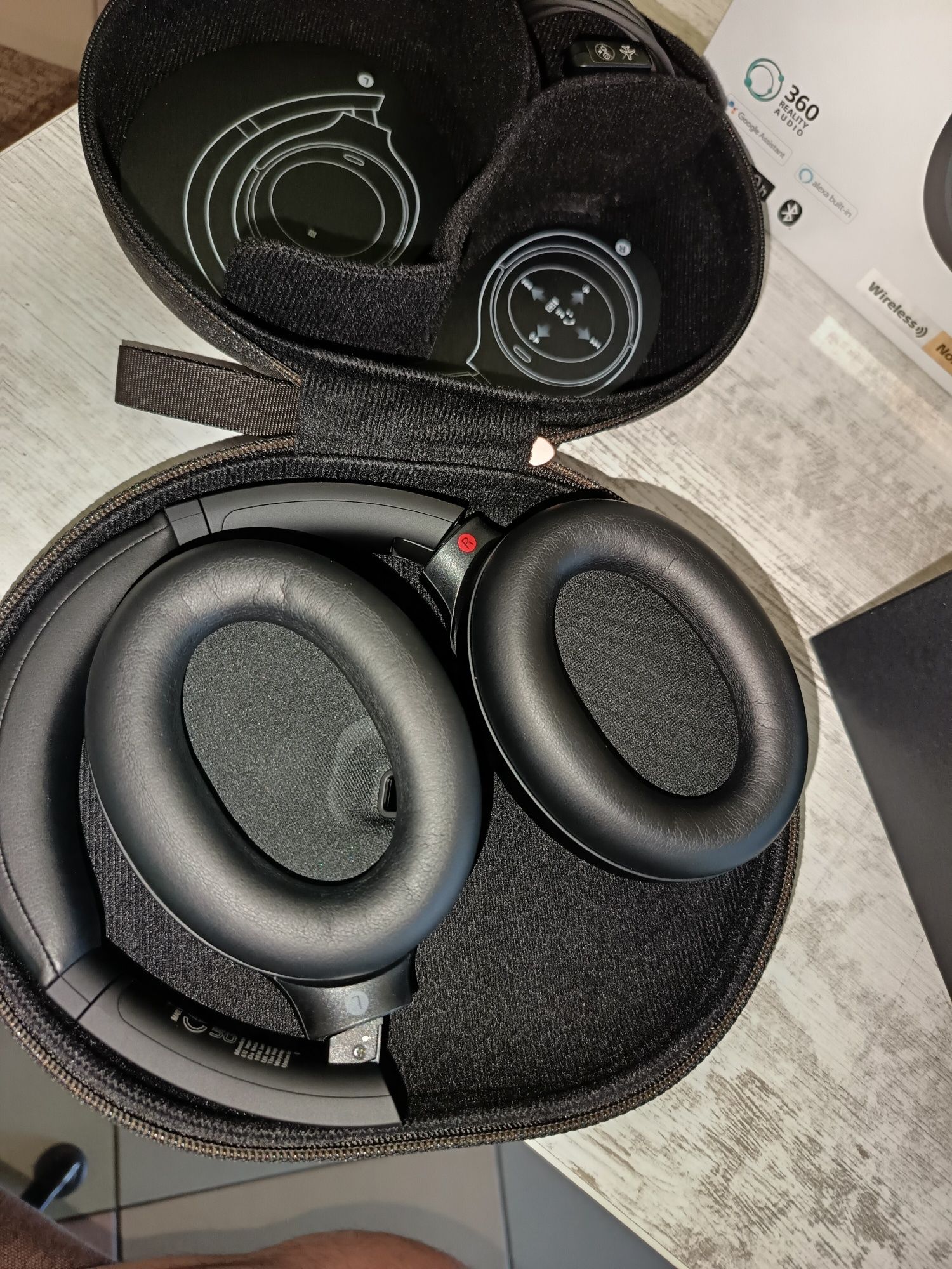 Безжични слушалки sony