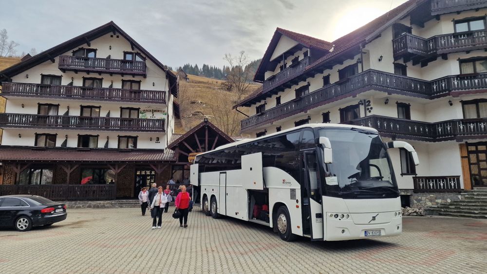 Transport Persoane Autocar Excursii