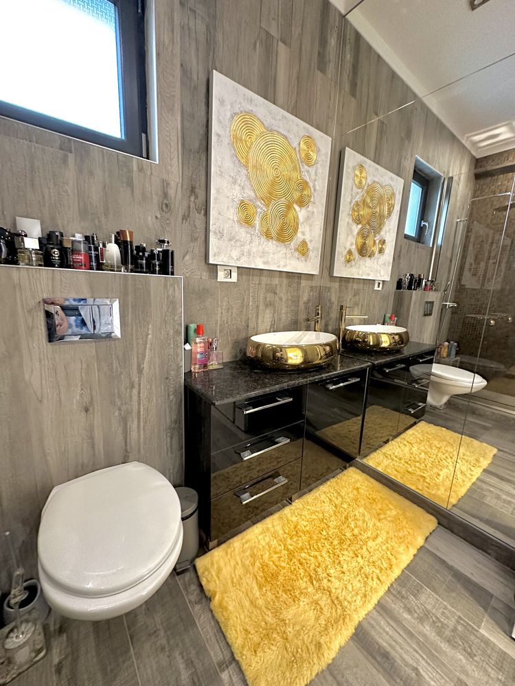 Apartament cu rooftop 100 m² și vedere la mare | 3 camere