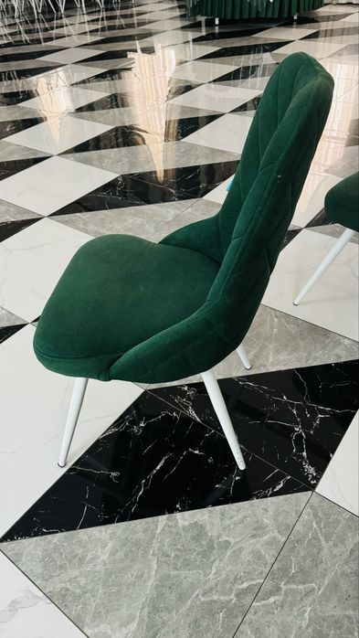 Жақсы жағдайда орындықтар