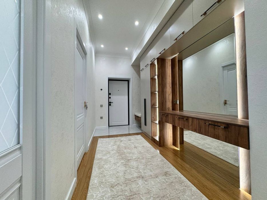 Ахмад Югнакий, Новостройка ТТЗ 2/7/8, (45м2) Срочно