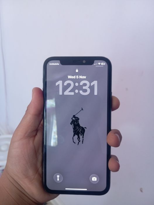 iPhone 11 pro sotiladi