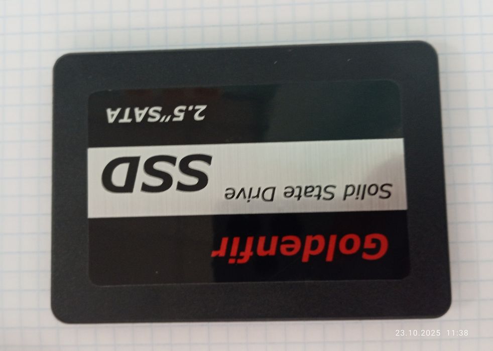 Продам SSD в отличном состоянии