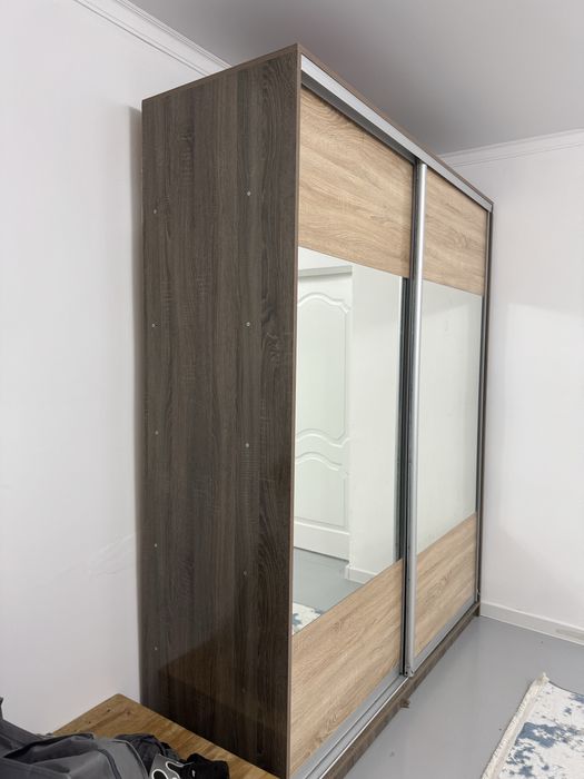 Продается шкаф.