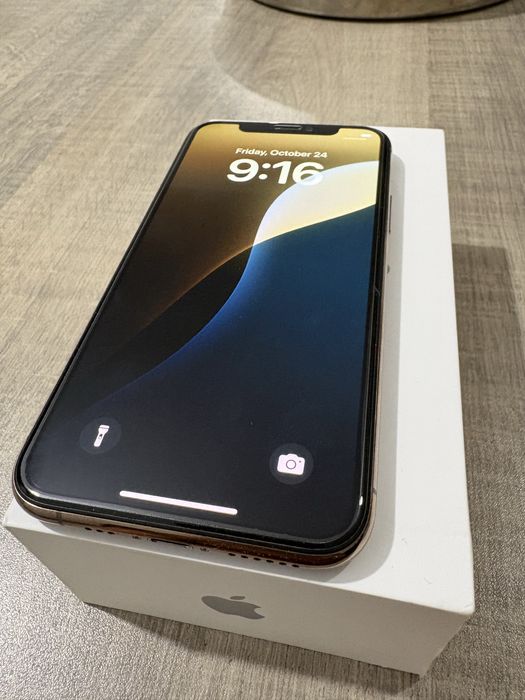 iPhone 11 Pro 64GB Gold – Отлично състояние, без драскотини