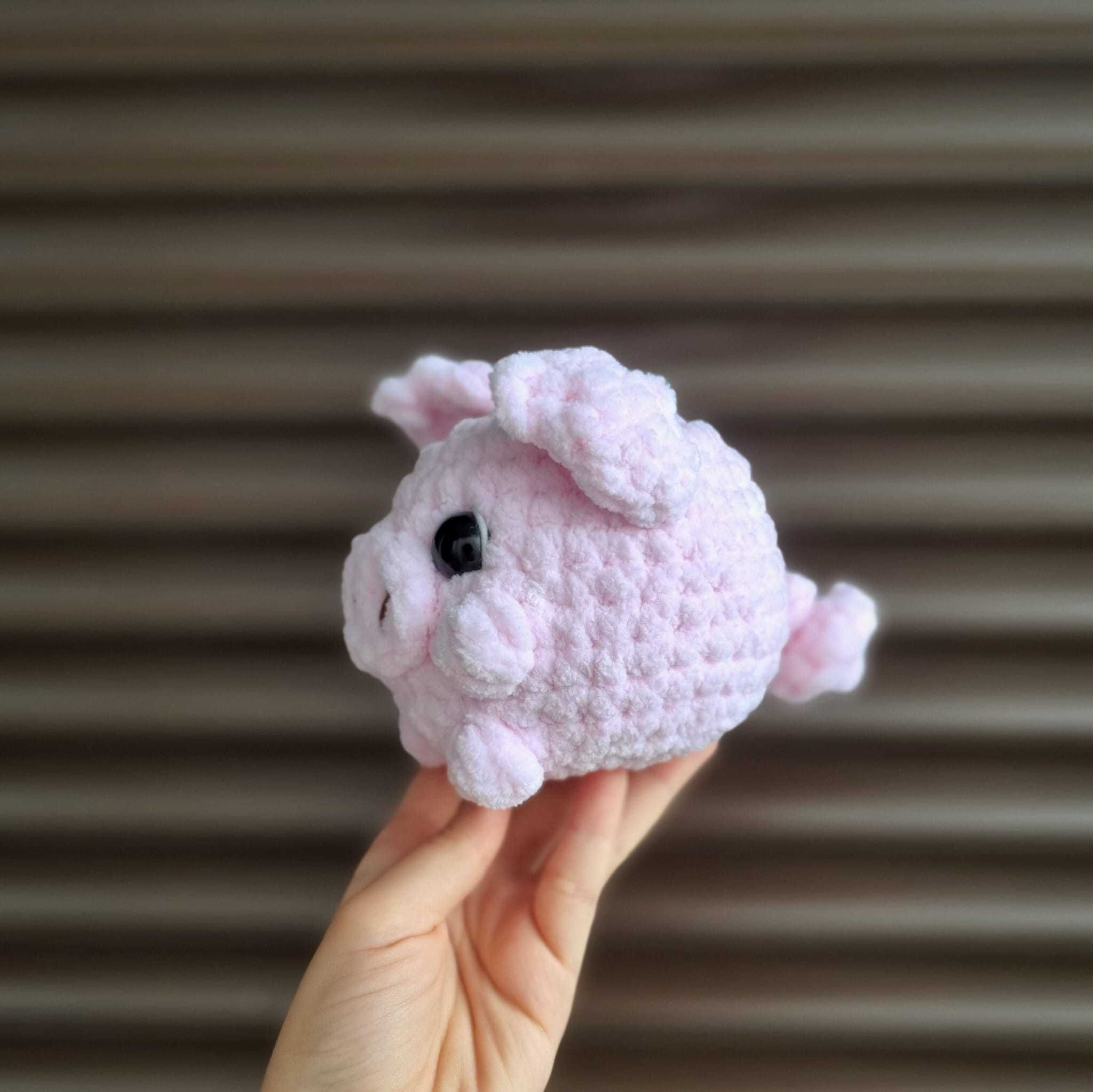 Jucărie porc croșetată manual din fir moale – jucărie handmade unicat