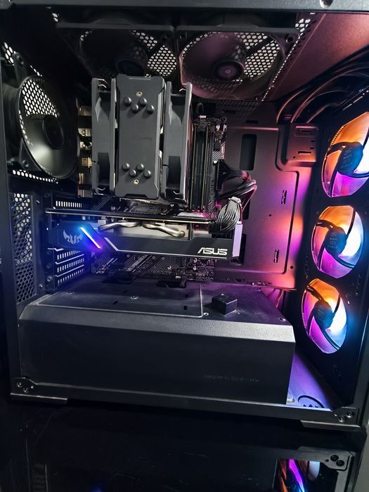 Компьютер продаётся для работы для рендеринга для монтажа