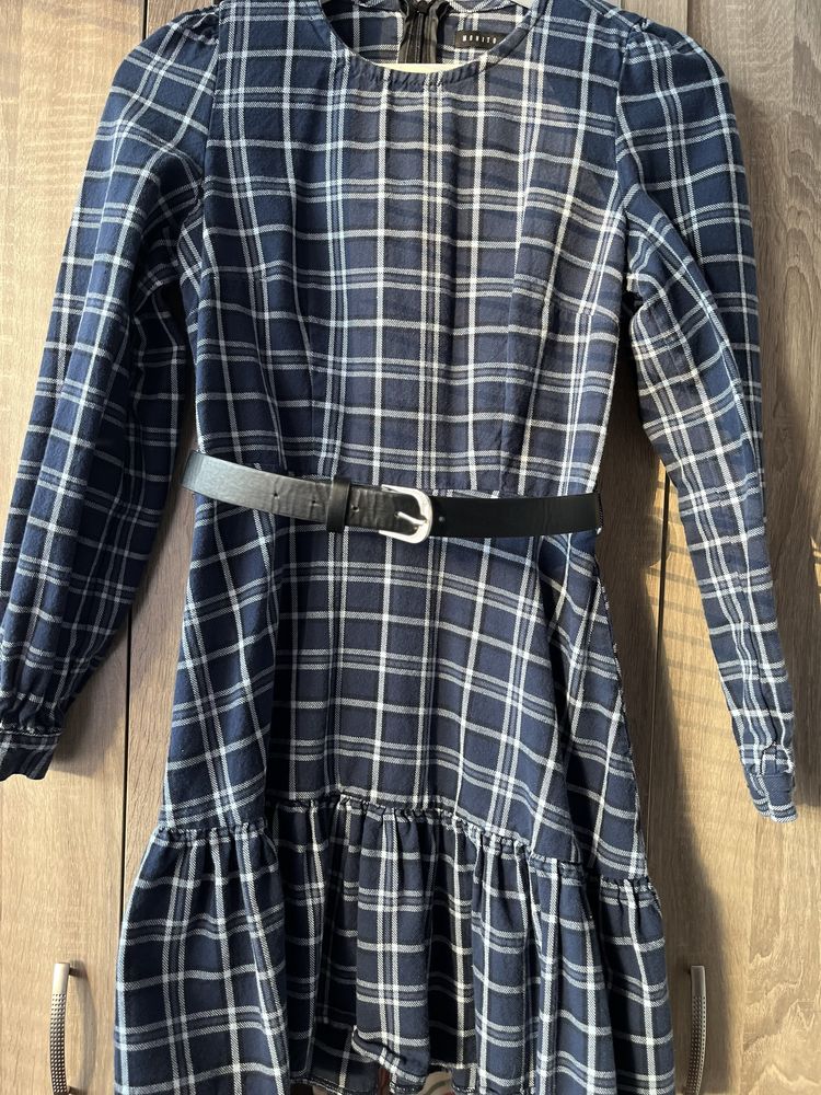 Рокля Mohito, размер 32 и 34