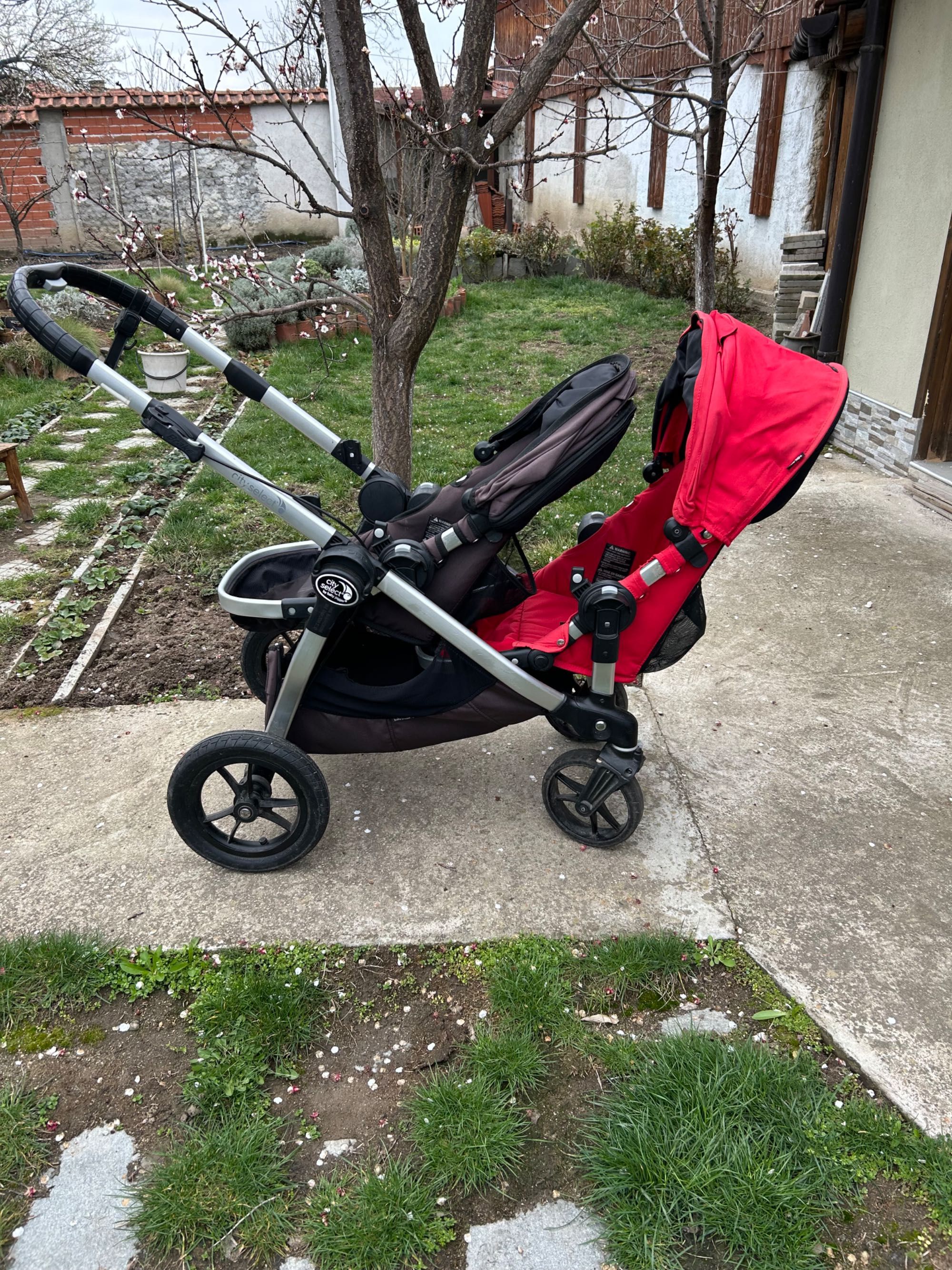 Количка за близнаци baby jogger city select 2